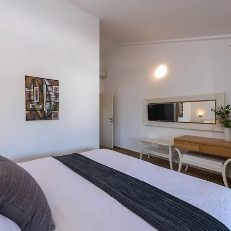 Kuenstler By Interhome Ferienhaus
