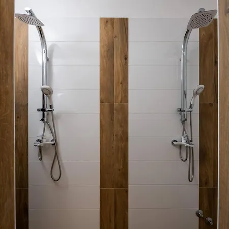 Kuenstler By Interhome * Vrznaveri